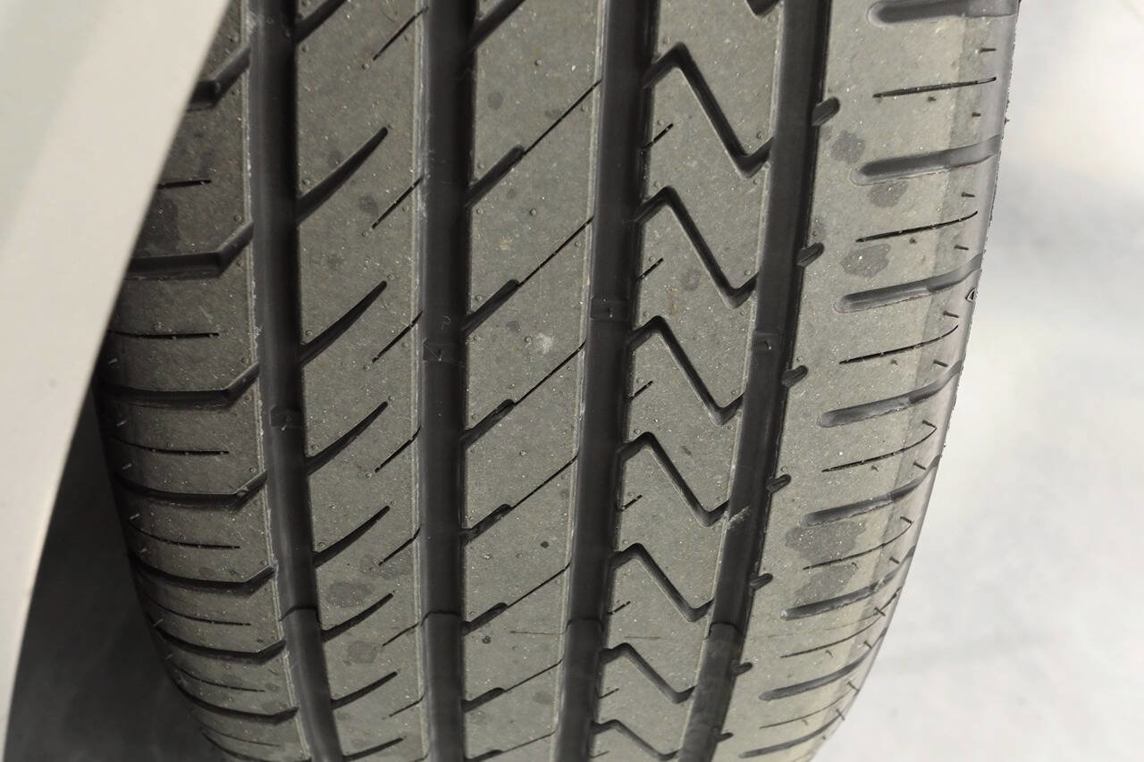 Used 2018 Land Rover Range Rover Long Wheelbase Supercharged image 40