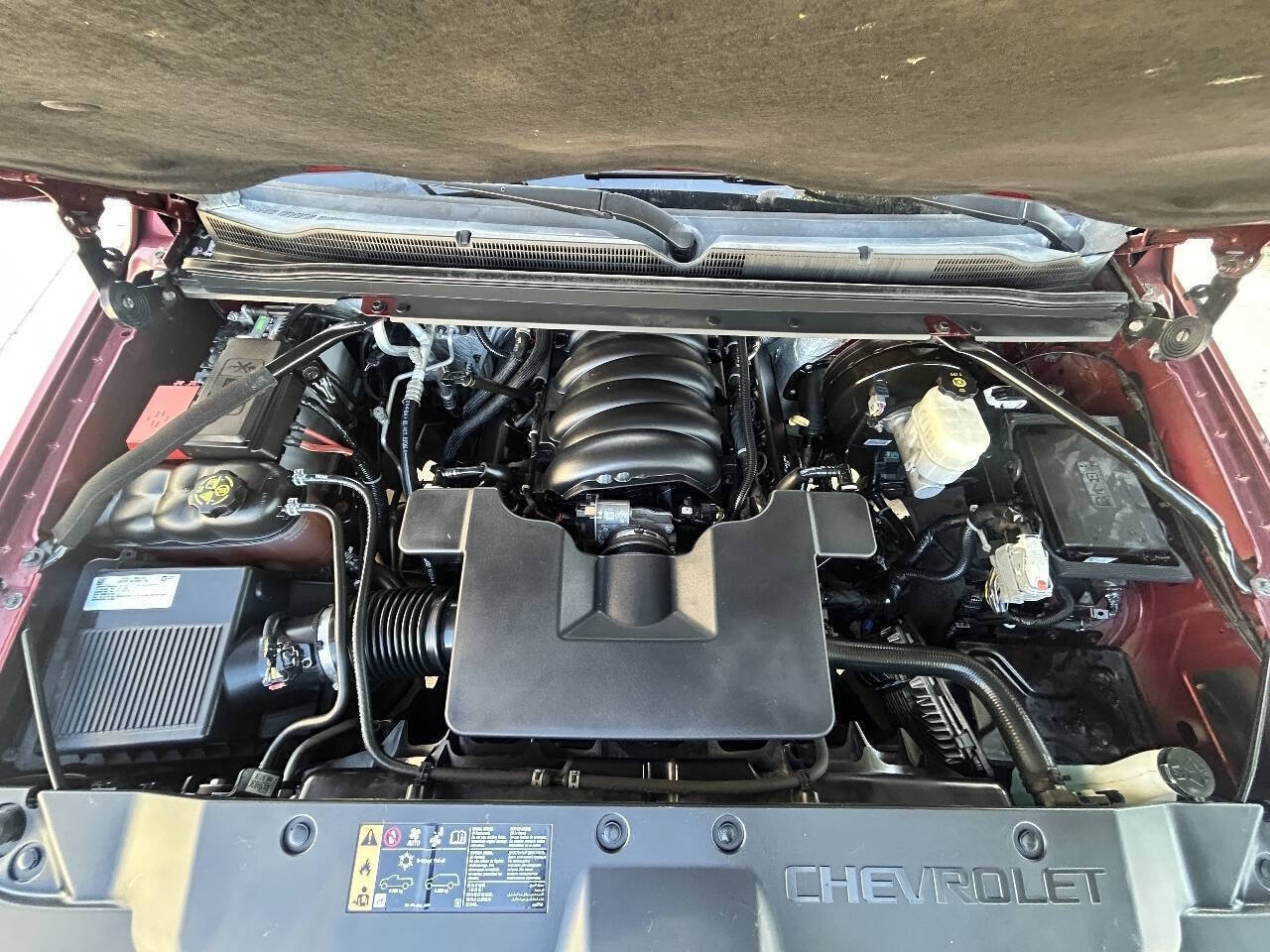 Used 2017 Chevrolet Suburban Premier RWD image 32