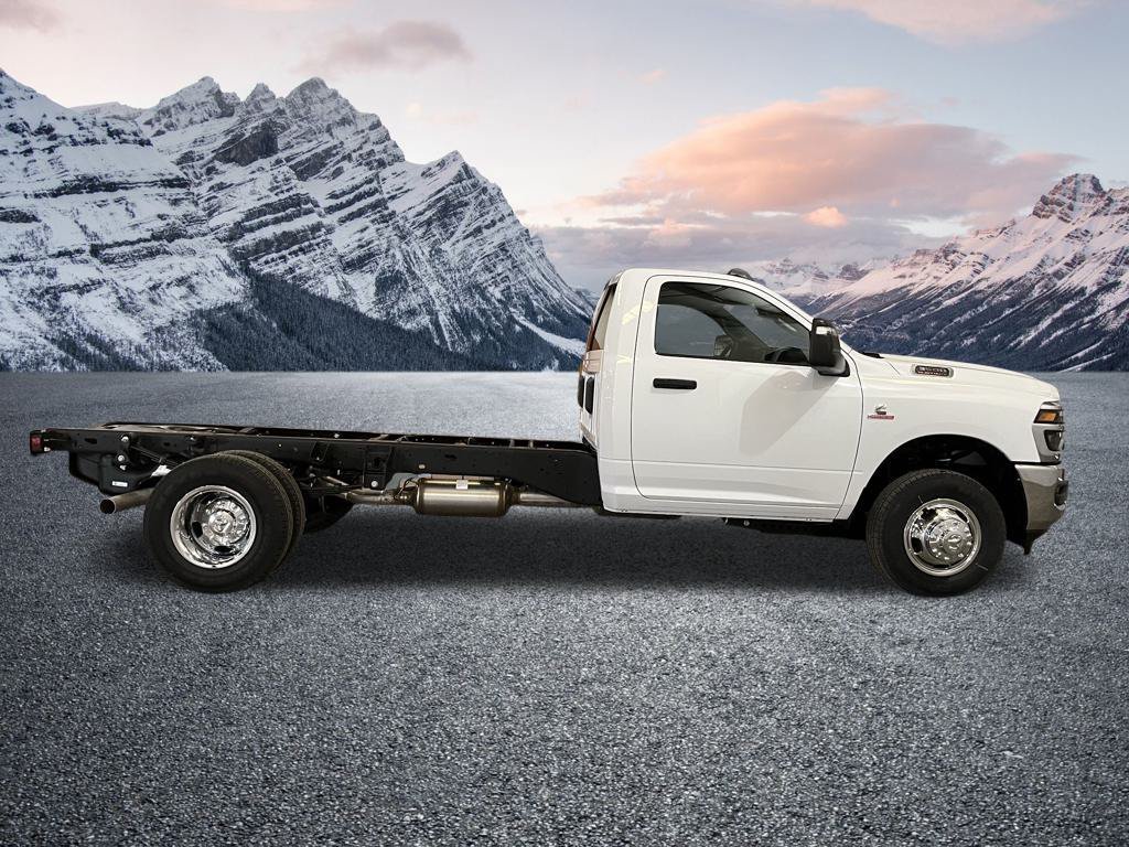 New 2026 RAM 3500 Tradesman w/ Chrome Appearance Group A AWD/4WD image 5