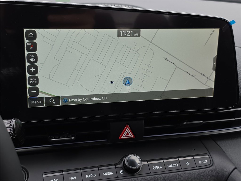 New 2025 Hyundai Elantra SEL image 31