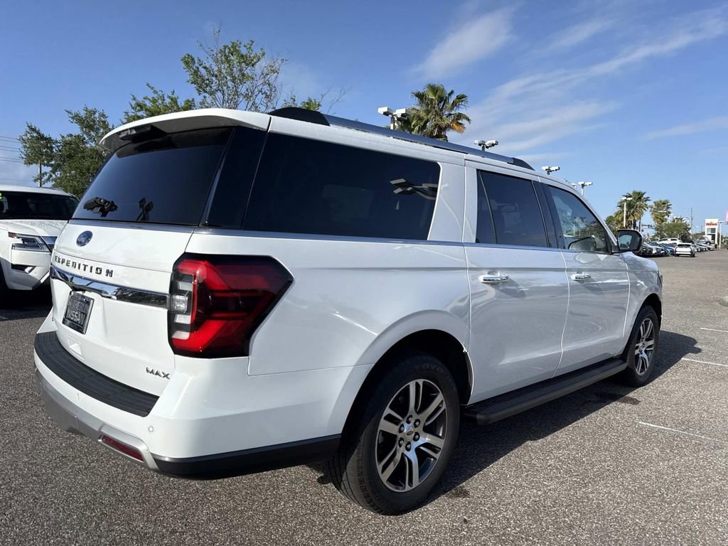 Used 2024 Ford Expedition Max Limited image 4