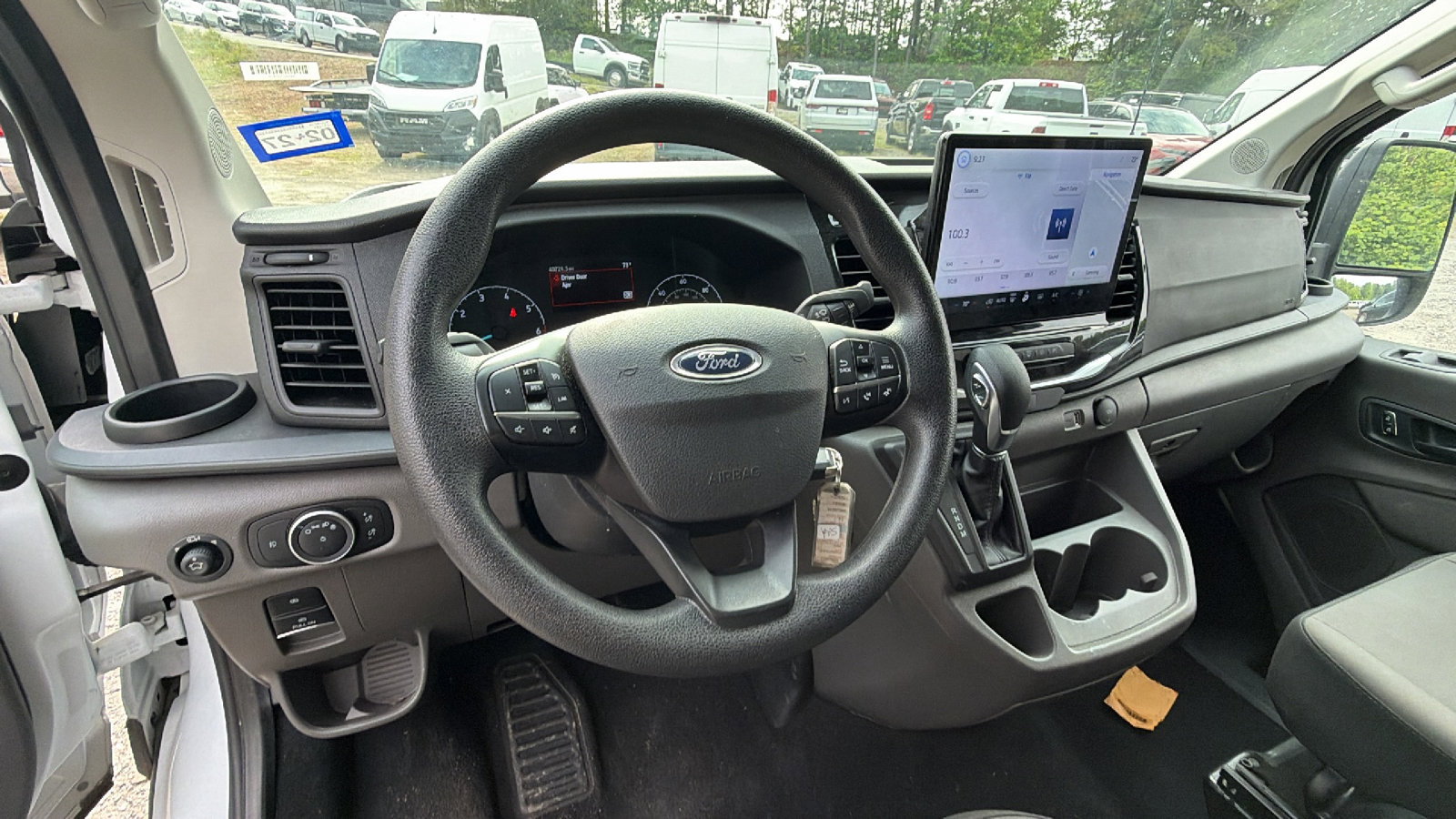 Used 2025 Ford Transit 350 XLT RWD image 22