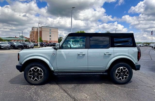 Used 2021 Ford Bronco Outer Banks AWD/4WD image 7