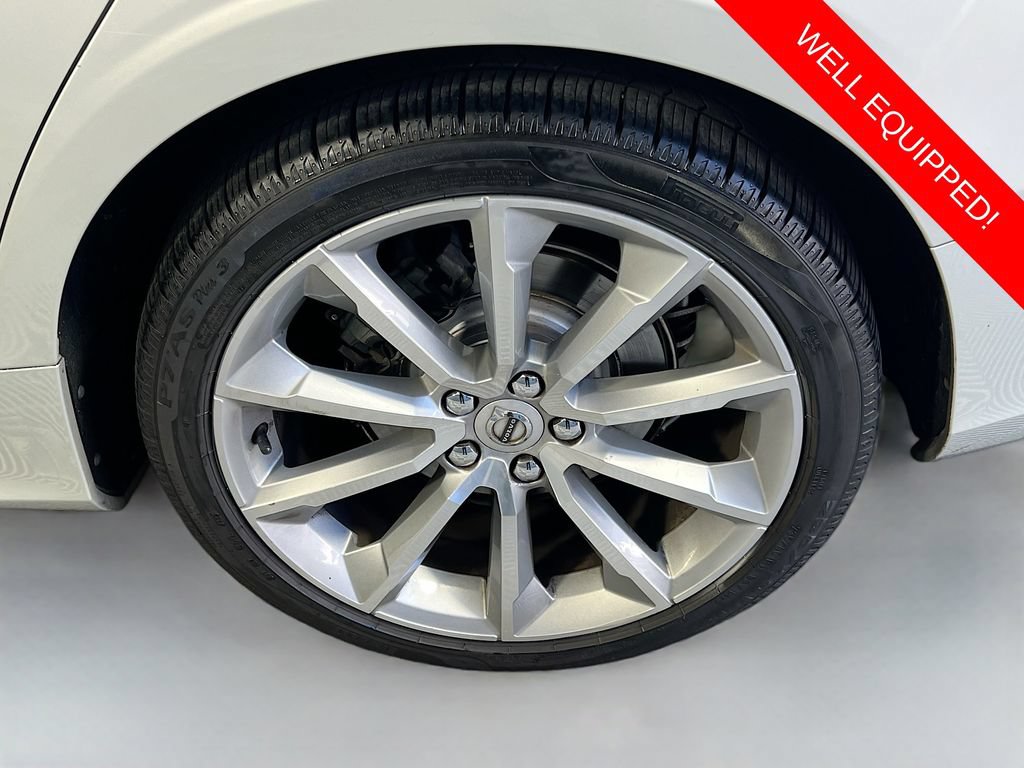Used 2020 Volvo S60 T5 Momentum FWD image 32