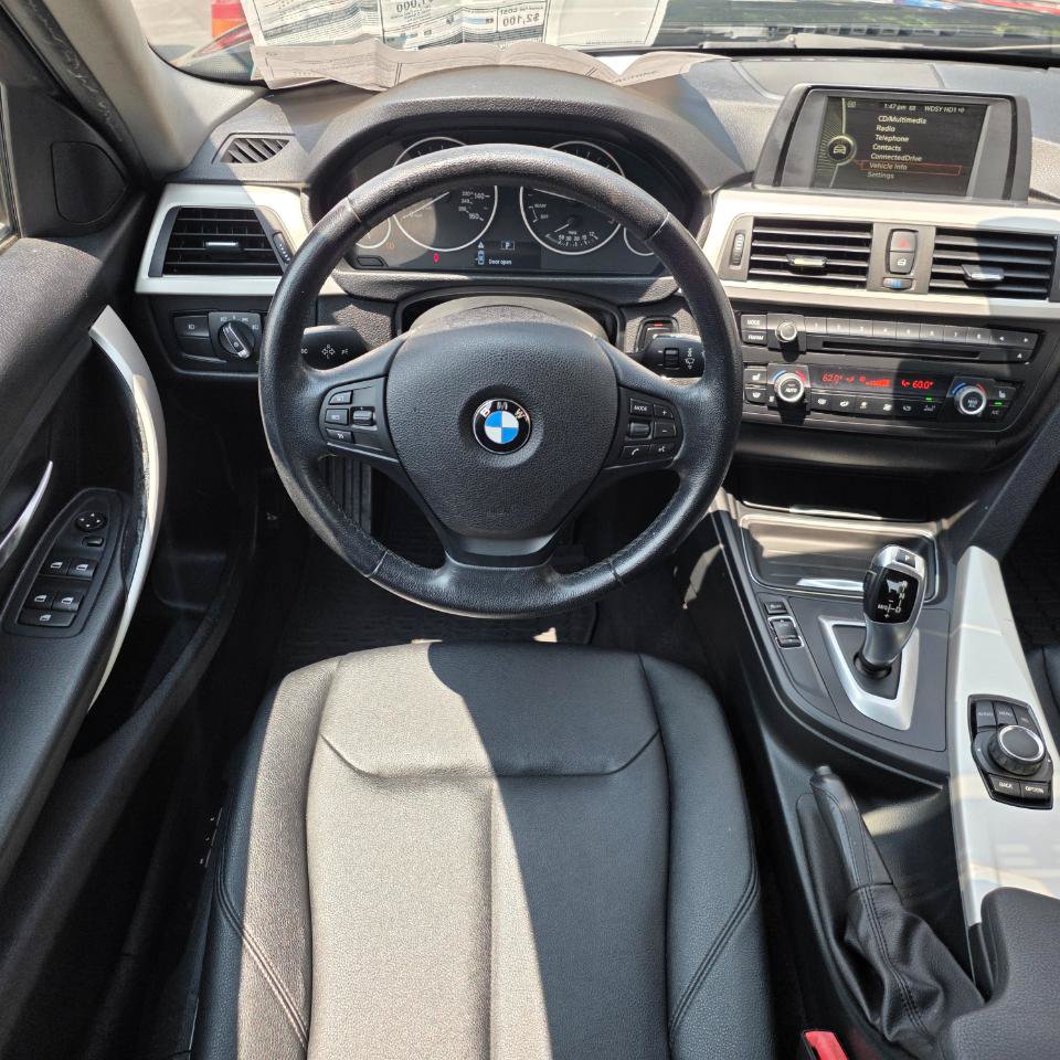 Used 2014 BMW 320i xDrive Sedan AWD/4WD image 23