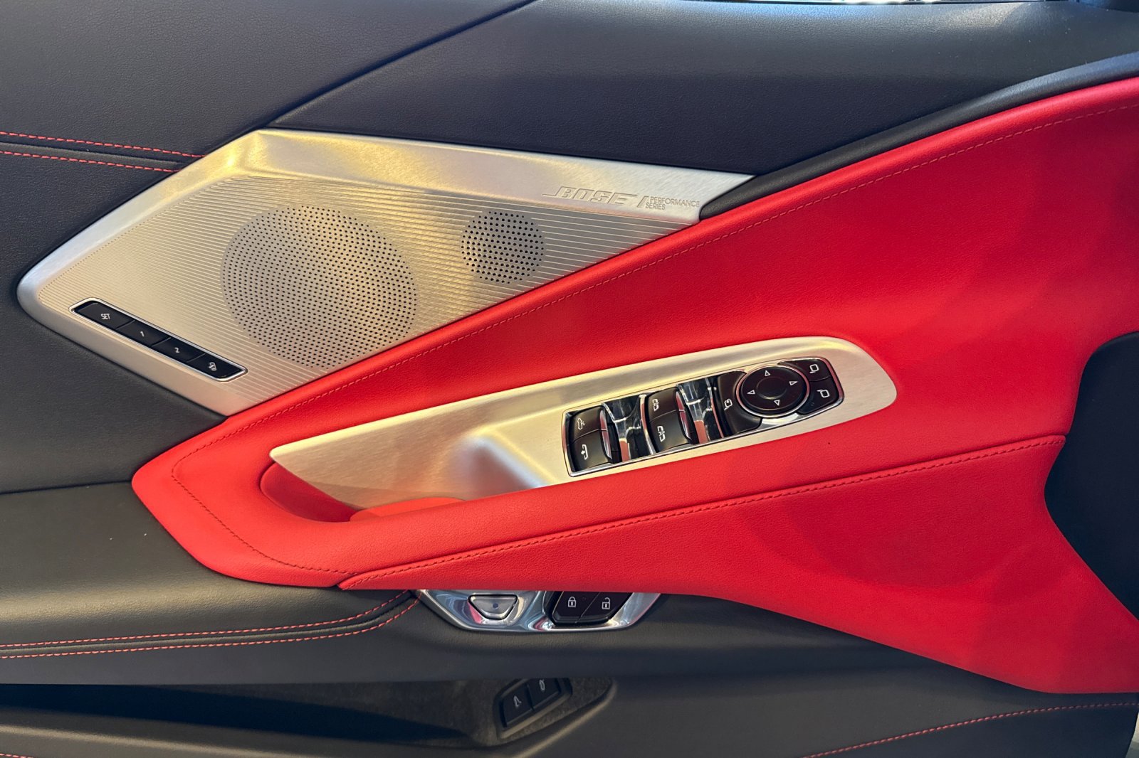 Used 2024 Chevrolet Corvette Stingray Preferred Conv w/ Z51 Performance Package image 11