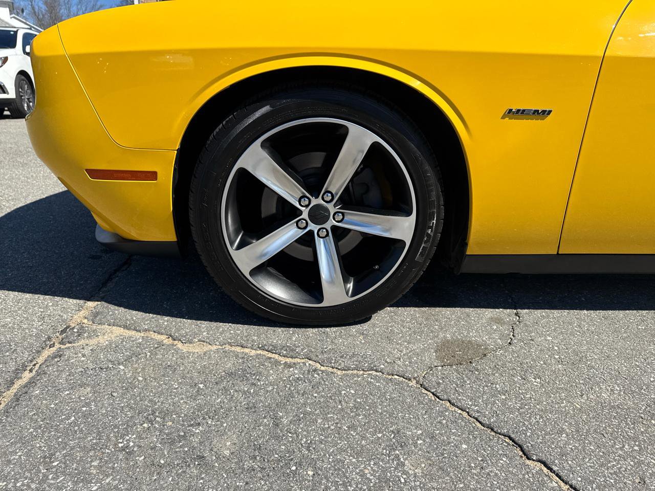 Used 2018 Dodge Challenger R/T Plus image 20
