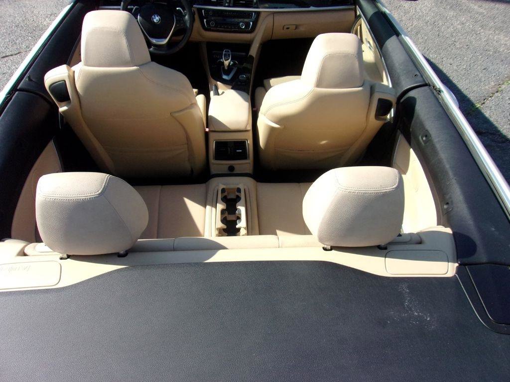 Used 2017 BMW 430i Convertible image 22