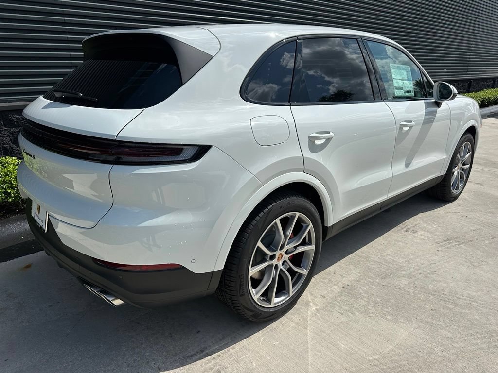 New 2026 Porsche Cayenne S AWD/4WD image 10
