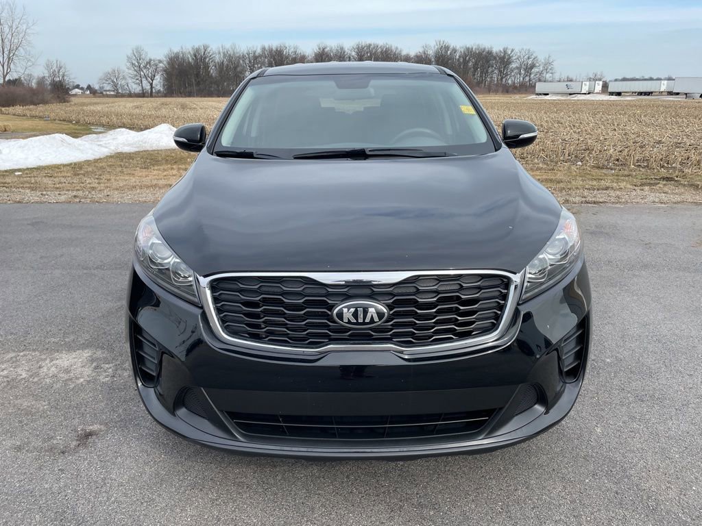 Used 2019 Kia Sorento LX image 2