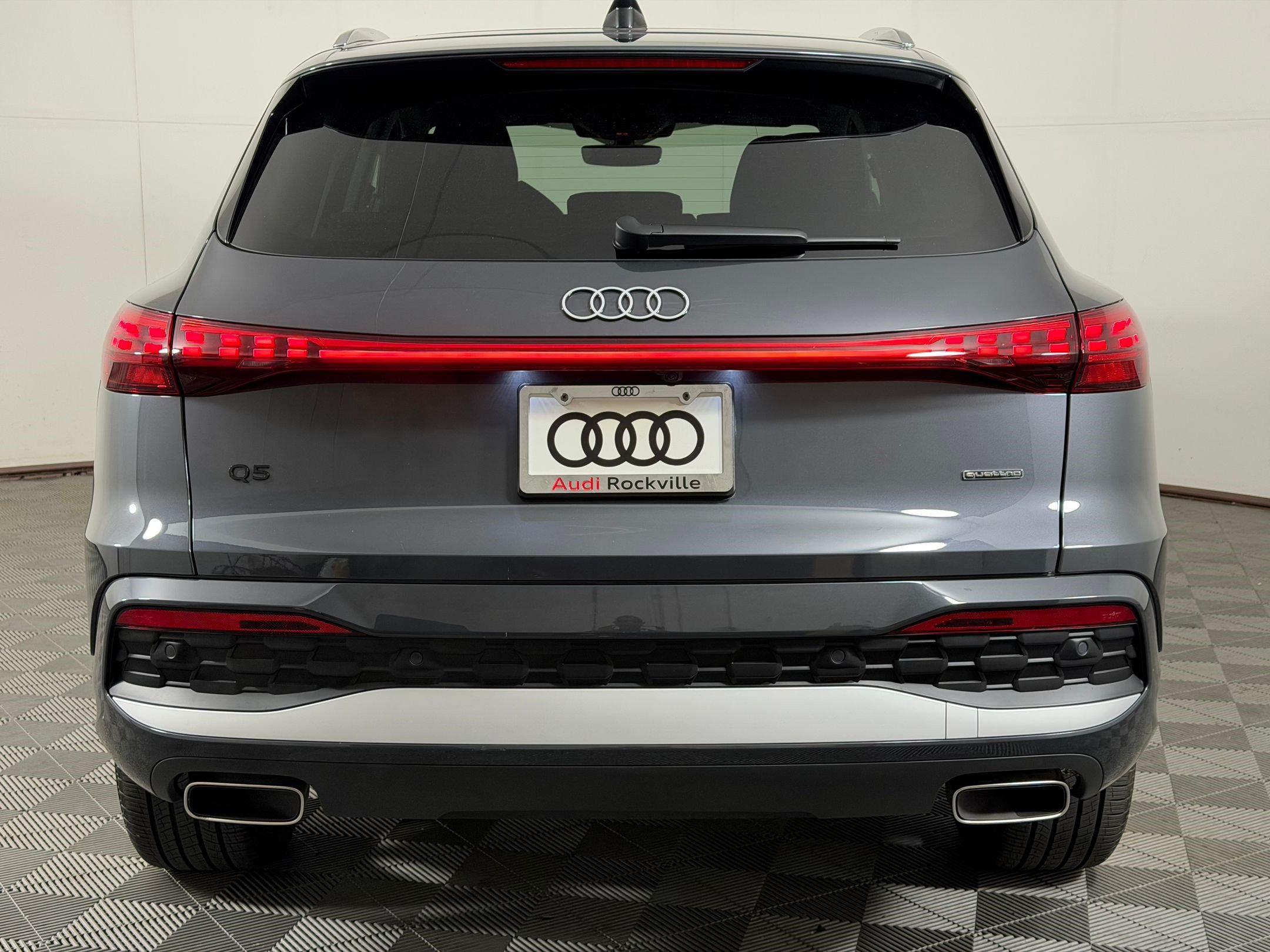 Certified 2025 Audi Q5 Premium w/ Premium Plus AWD/4WD image 10