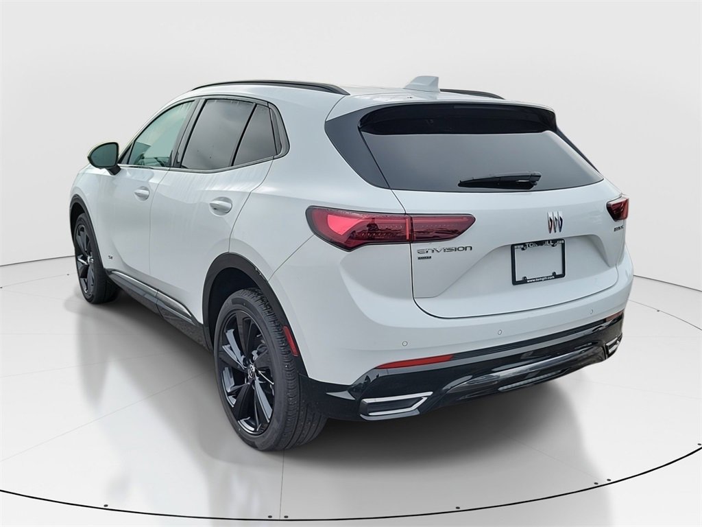 Used 2025 Buick Envision Sport Touring image 3
