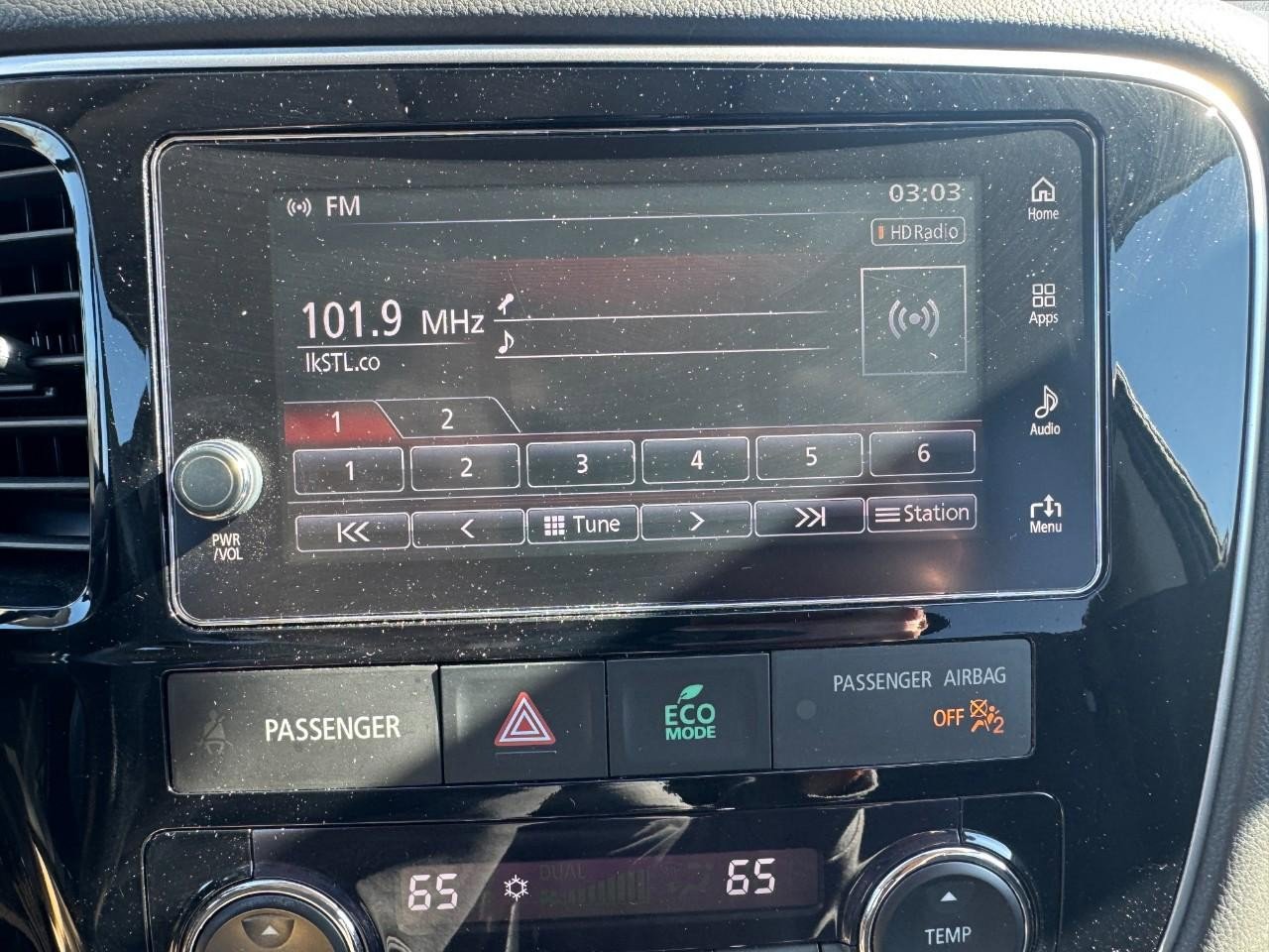 Used 2017 Mitsubishi Outlander SEL image 18