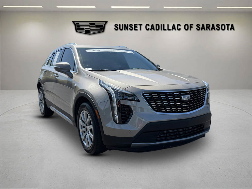 Certified 2022 Cadillac XT4 Premium Luxury w/ Technology Package FWD image 1