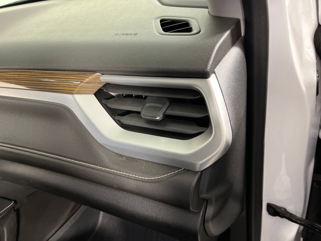 Certified 2022 GMC Acadia SLE w/ Driver Convenience Package FWD image 21