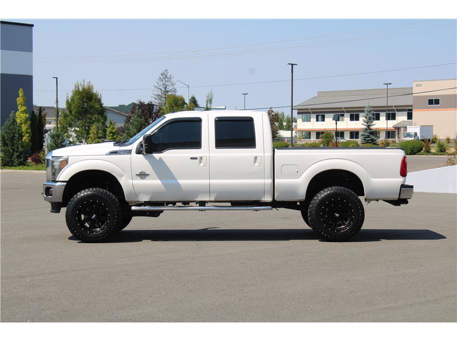 Used 2013 Ford F350 Lariat AWD/4WD image 2