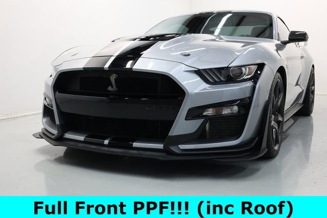 Used 2022 Ford Mustang Shelby GT500 w/ Carbon Fiber Track Pack RWD image 6