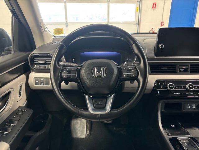 Certified 2024 Honda Pilot Elite image 12