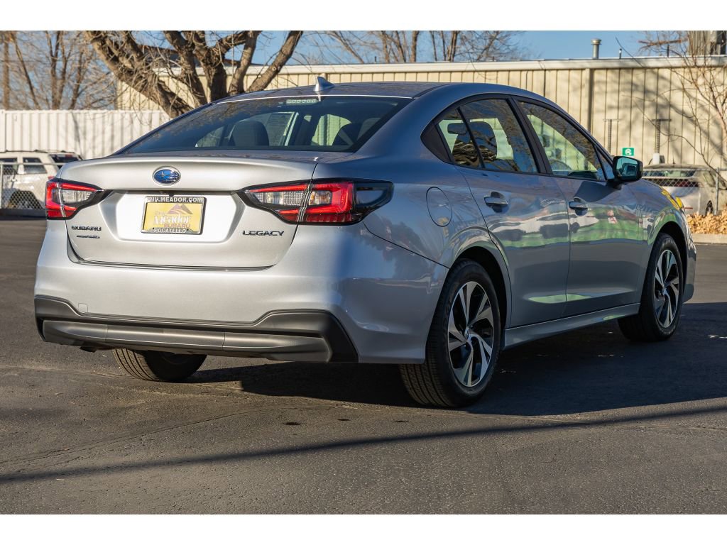 Used 2024 Subaru Legacy image 3