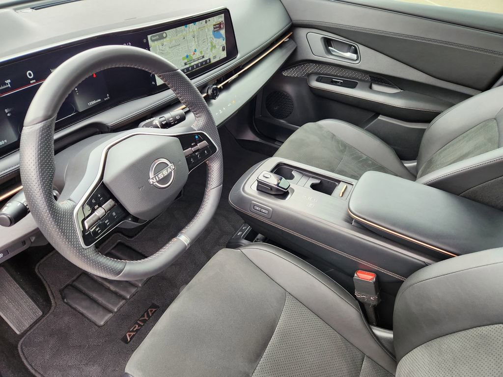 Used 2024 Nissan Ariya AWD image 10