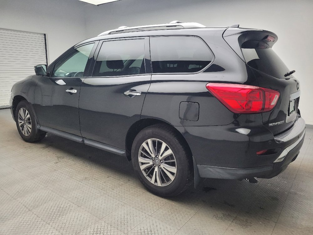 Used 2019 Nissan Pathfinder SL image 3