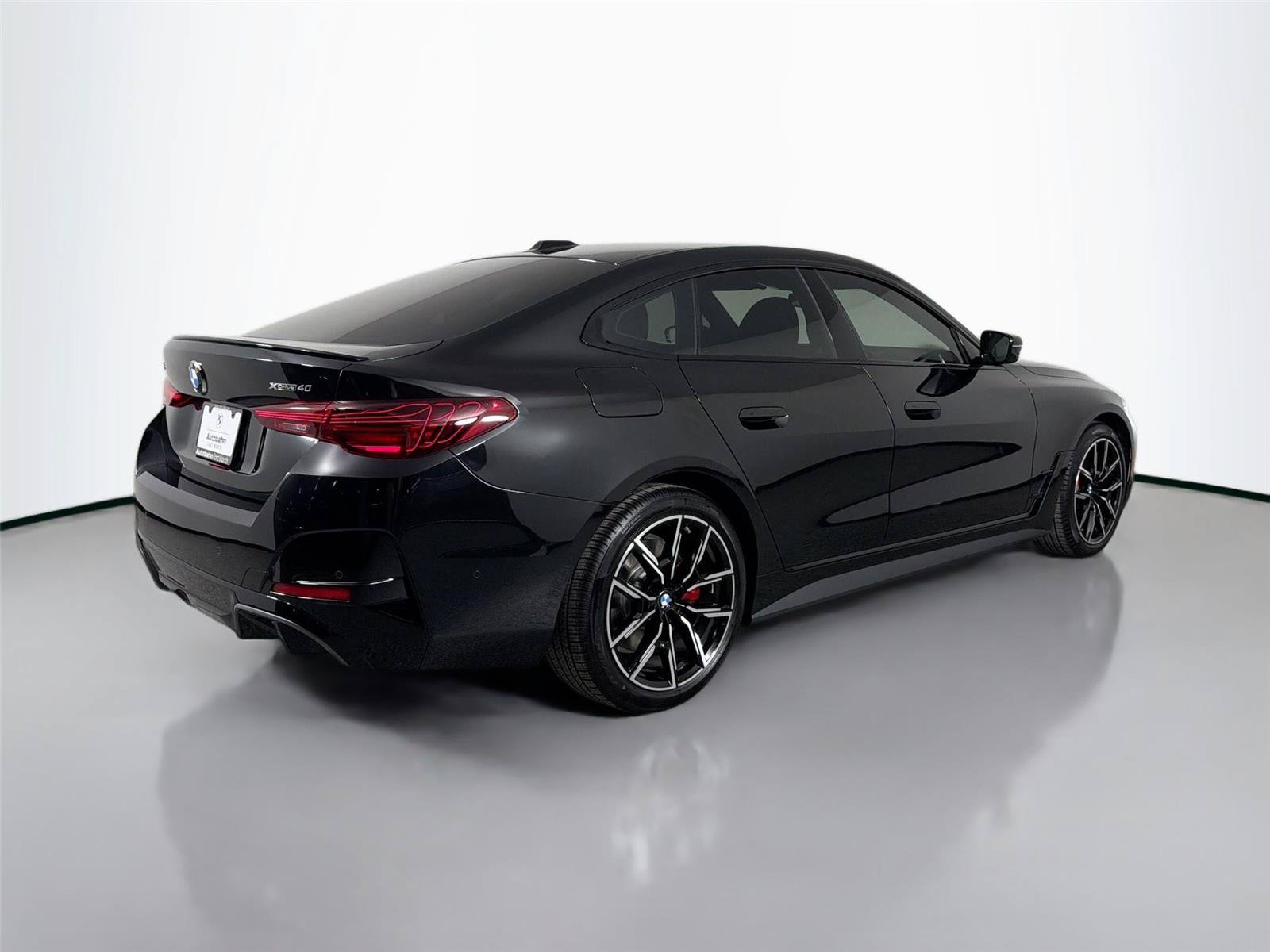 New 2026 BMW i4 xDrive40i w/ M Sport Package AWD/4WD image 5