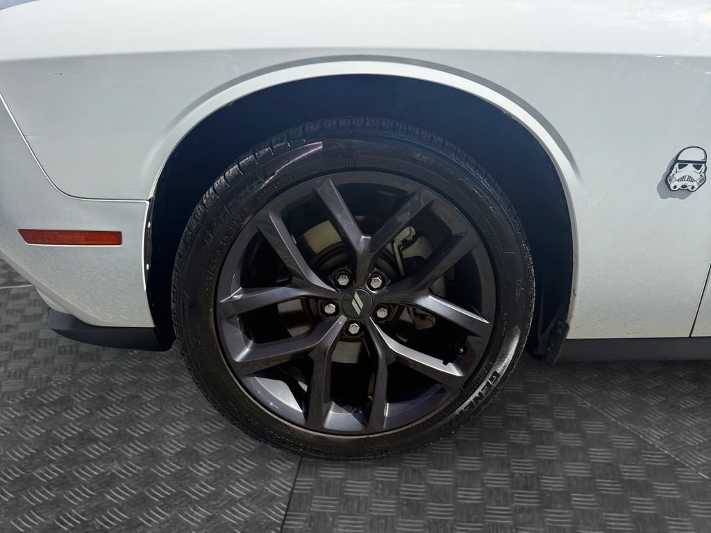 Used 2021 Dodge Challenger SXT w/ Plus Package RWD image 14