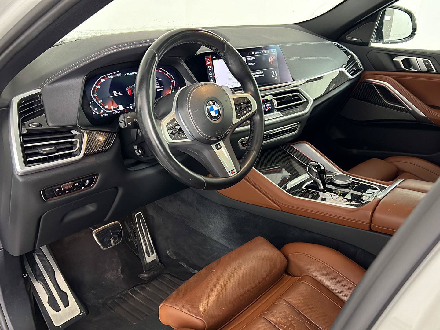 Used 2023 BMW X6 M50i w/ Climate Comfort Package AWD/4WD image 2