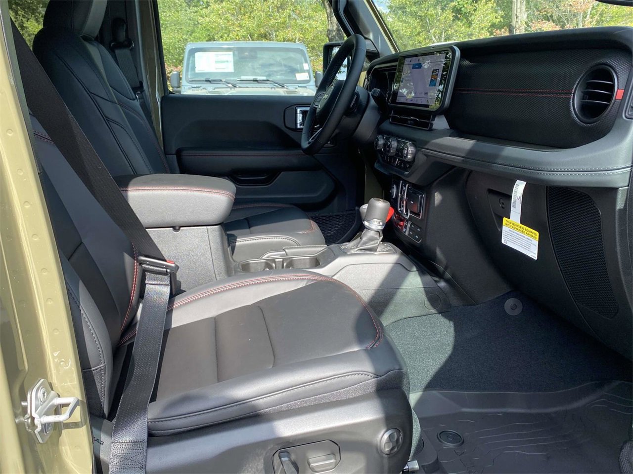 New 2025 Jeep Gladiator Rubicon image 32