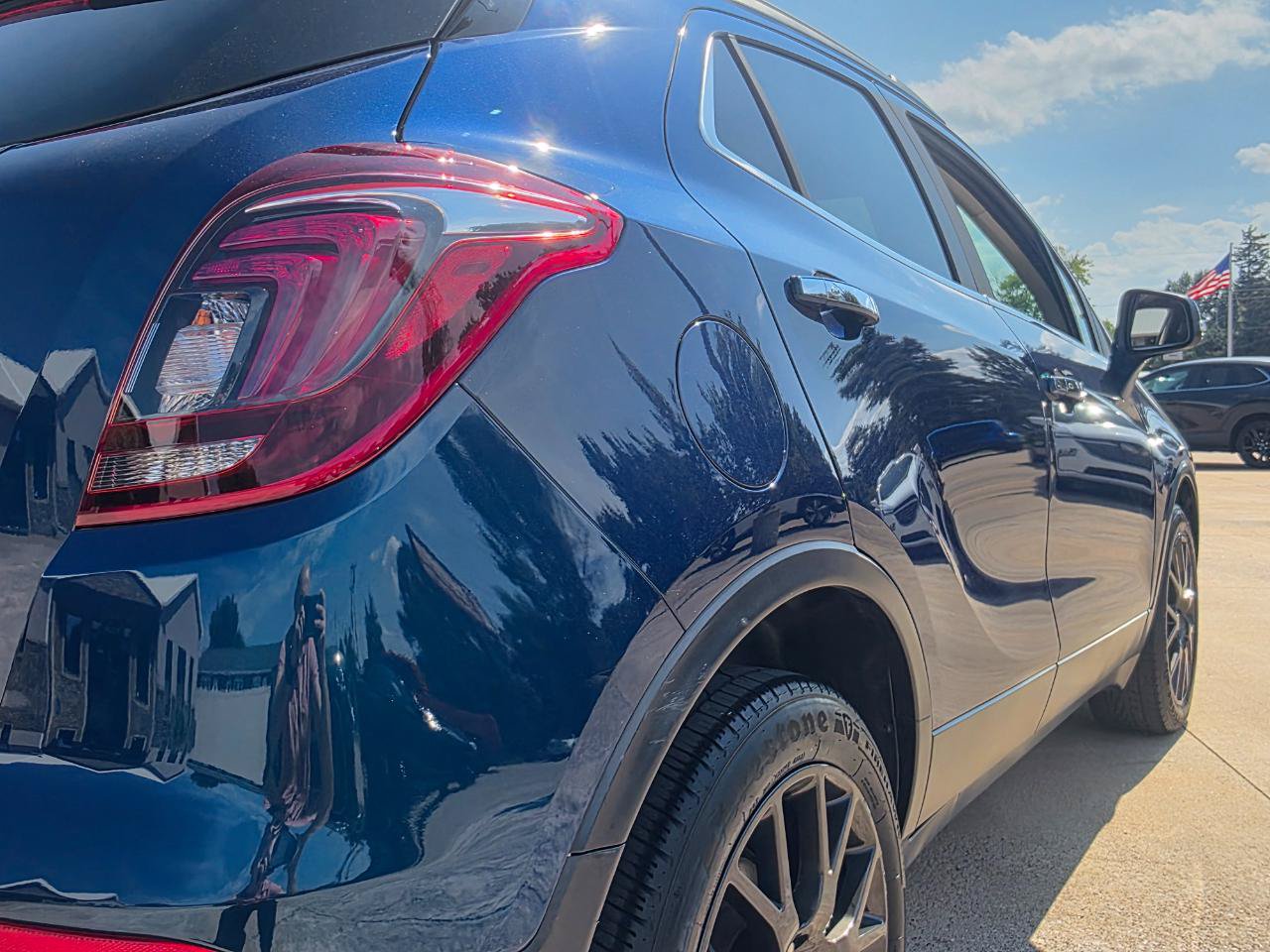 Used 2019 Buick Encore Sport Touring FWD image 15