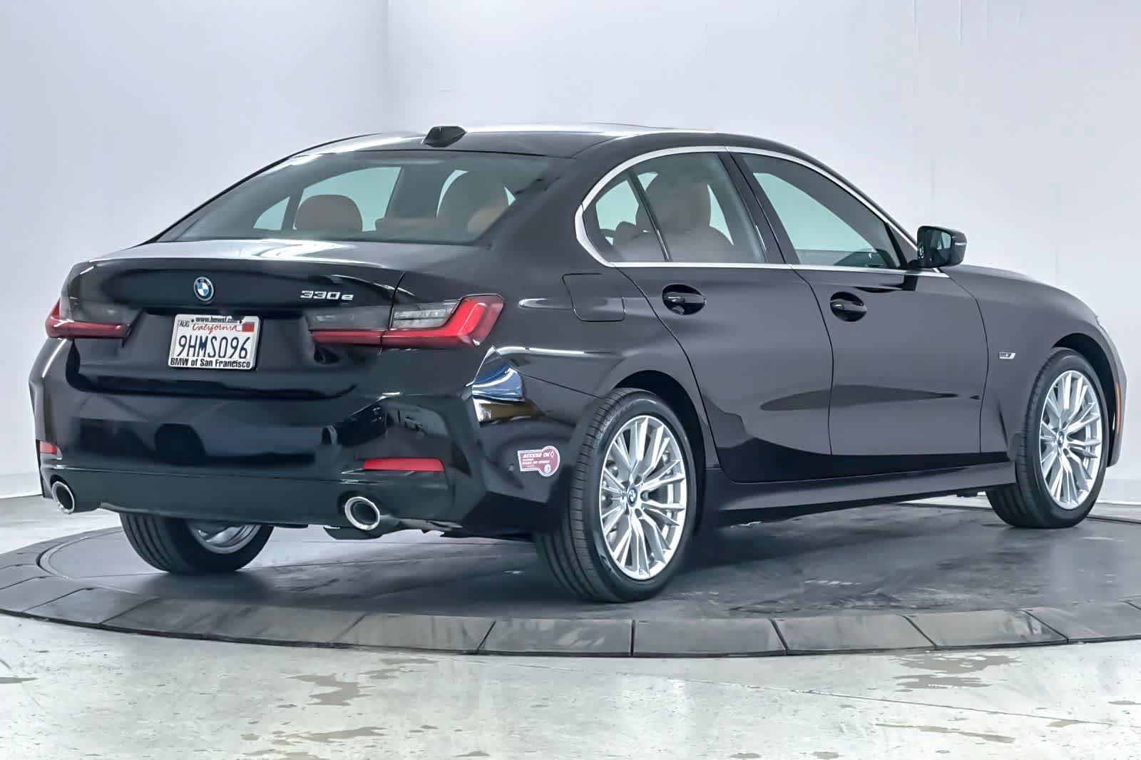 Used 2023 BMW 330e w/ Parking Assistance Package RWD image 2