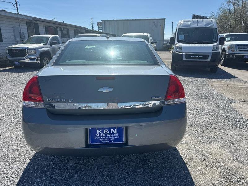Used 2008 Chevrolet Impala LT FWD image 3