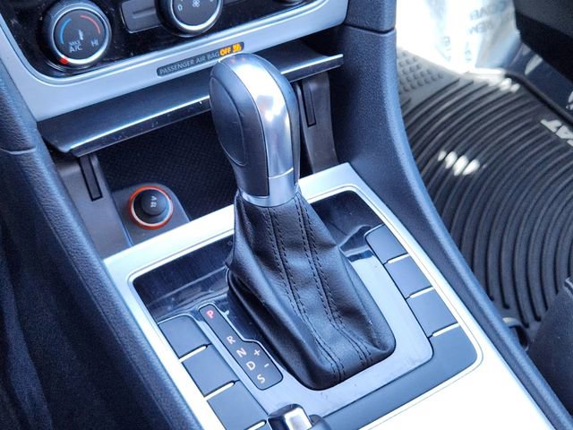 Used 2013 Volkswagen Passat 2.5 SE image 21