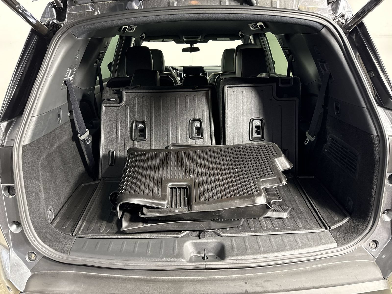 Certified 2025 Nissan Pathfinder Rock Creek AWD/4WD image 35