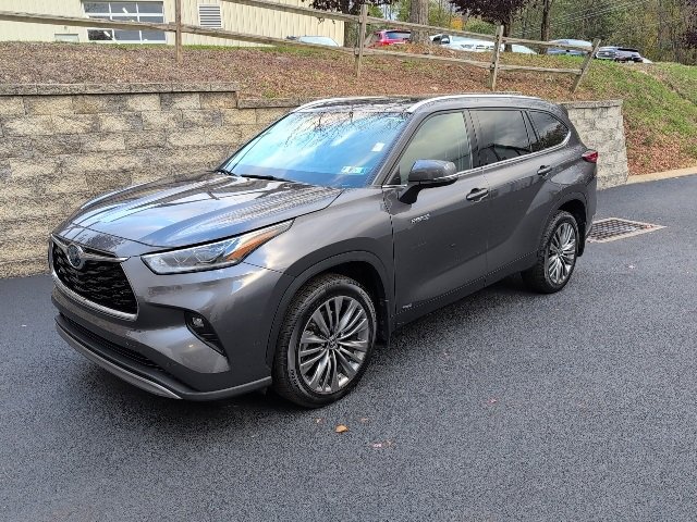 Used 2021 Toyota Highlander Platinum image 5