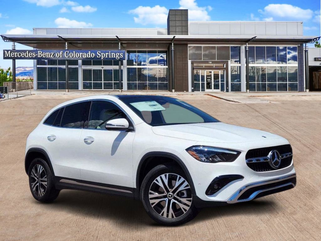 Used 2025 Mercedes-Benz GLA 250 4MATIC image 1
