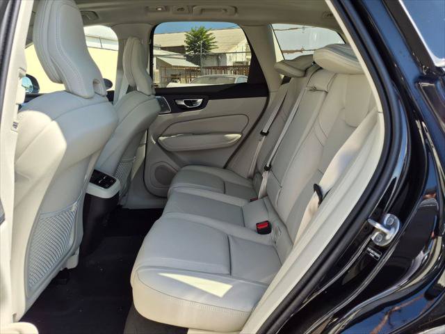 New 2026 Volvo XC60 B5 Ultra w/ Climate Package PRO AWD/4WD image 12