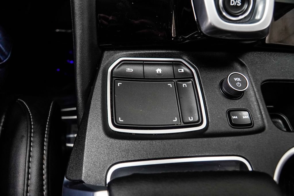Used 2024 Acura MDX w/ Technology Package FWD image 19