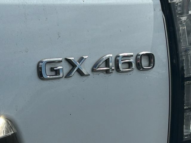 Used 2023 Lexus GX 460 w/ Black Line Special Edition AWD/4WD image 4