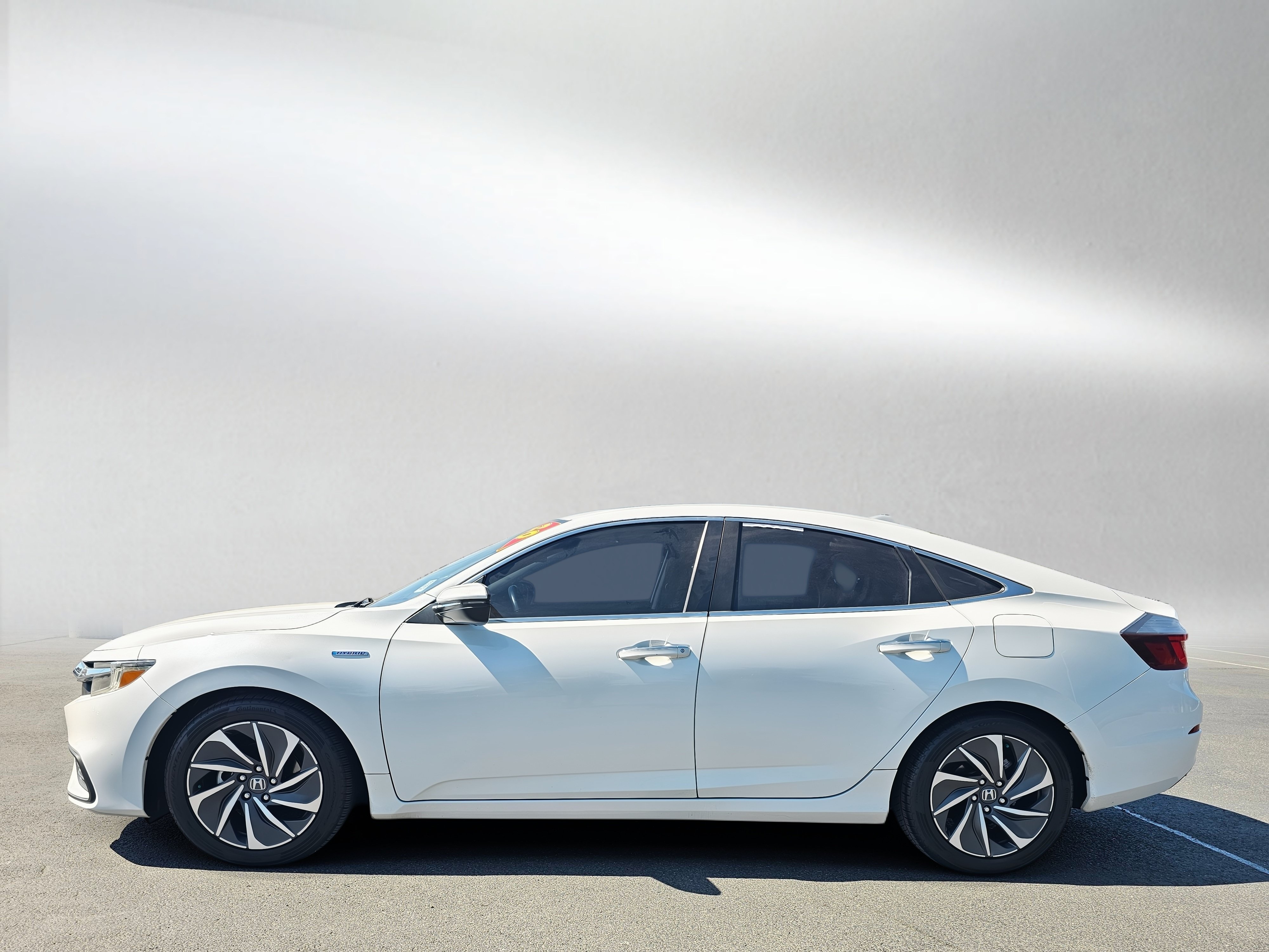 Used 2020 Honda Insight Touring image 2
