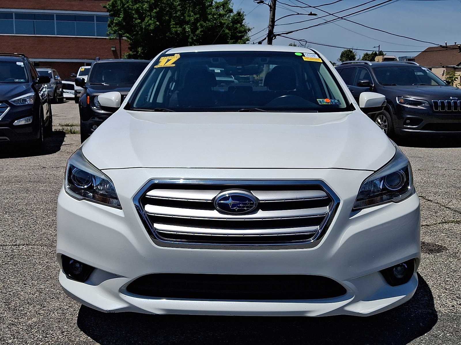 Used 2017 Subaru Legacy 2.5i Premium AWD/4WD image 2