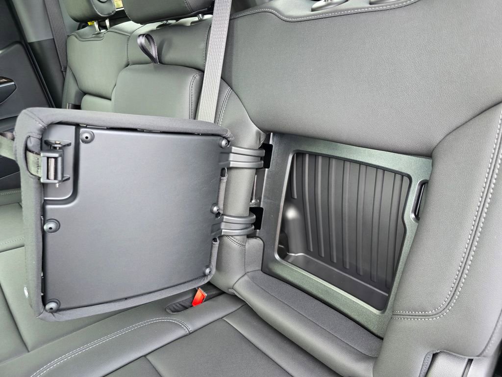 New 2026 GMC Sierra 1500 Elevation w/ Elevation Premium Package image 13