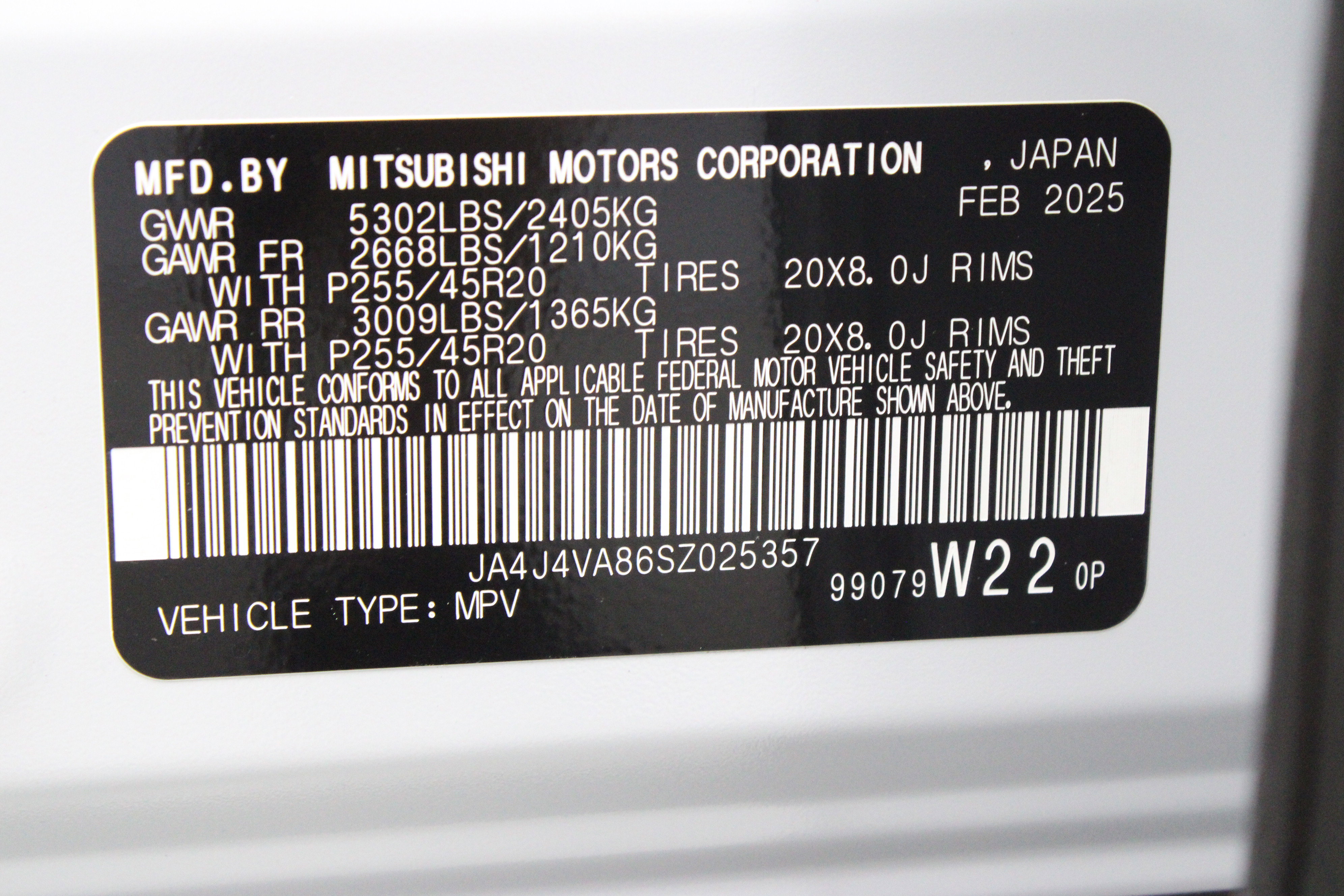 New 2025 Mitsubishi Outlander SE image 35