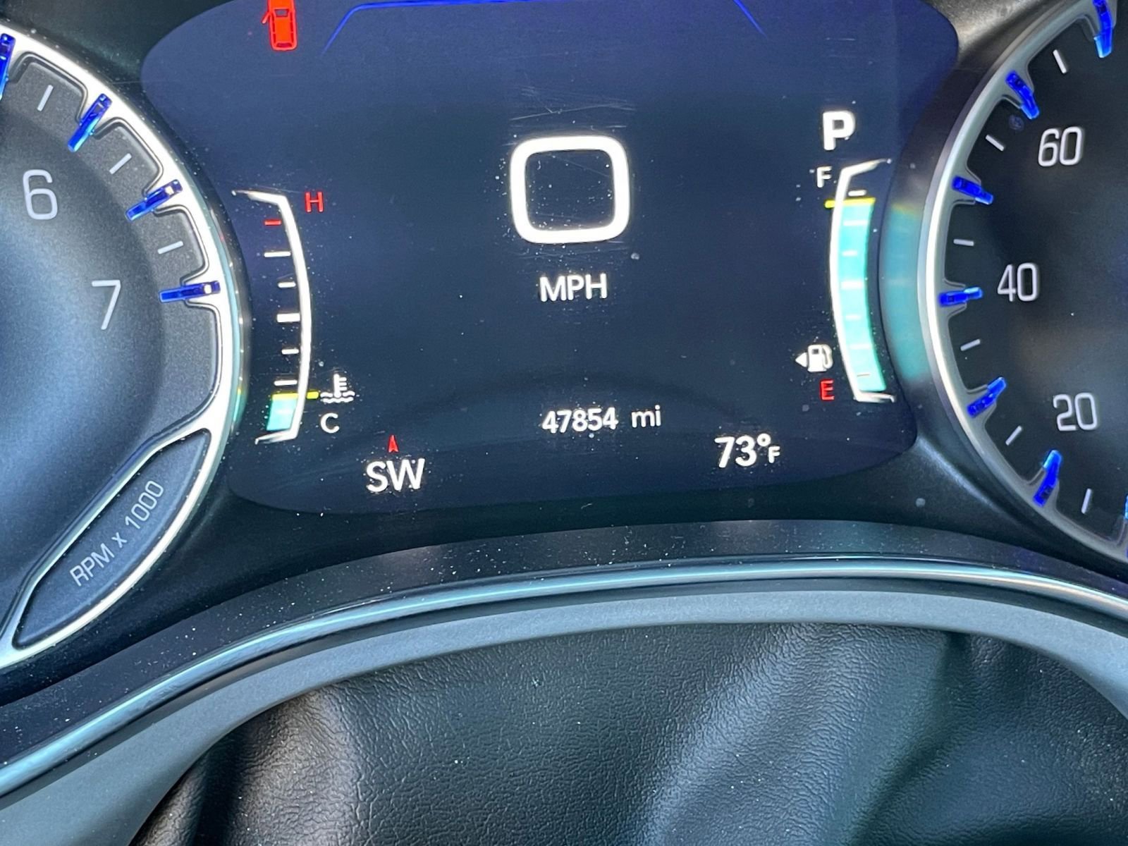 Used 2025 Chrysler Pacifica Limited image 44