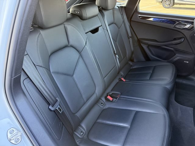 Used 2021 Porsche Macan S AWD/4WD image 25