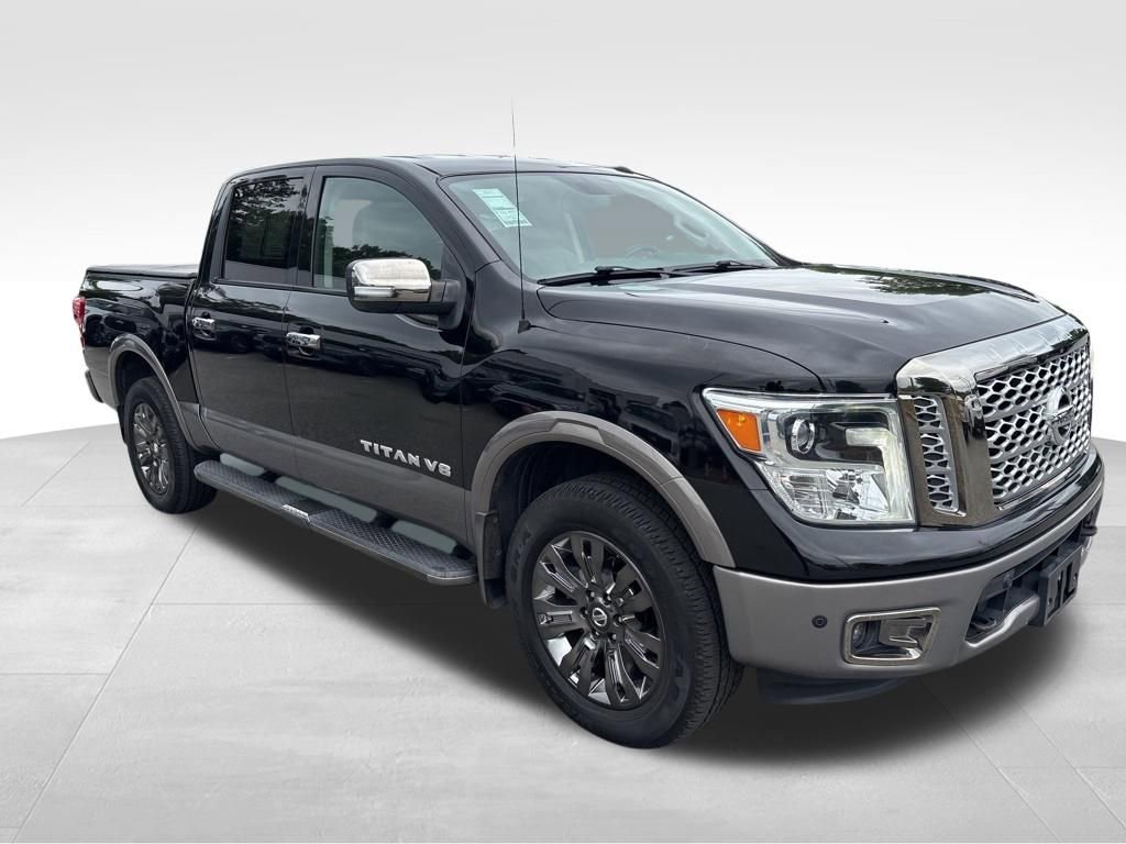 Used 2018 Nissan Titan Platinum Reserve w/ Platinum Utility Package AWD/4WD image 8