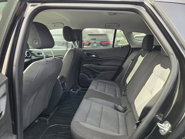 Certified 2024 Chevrolet Trax LS image 11