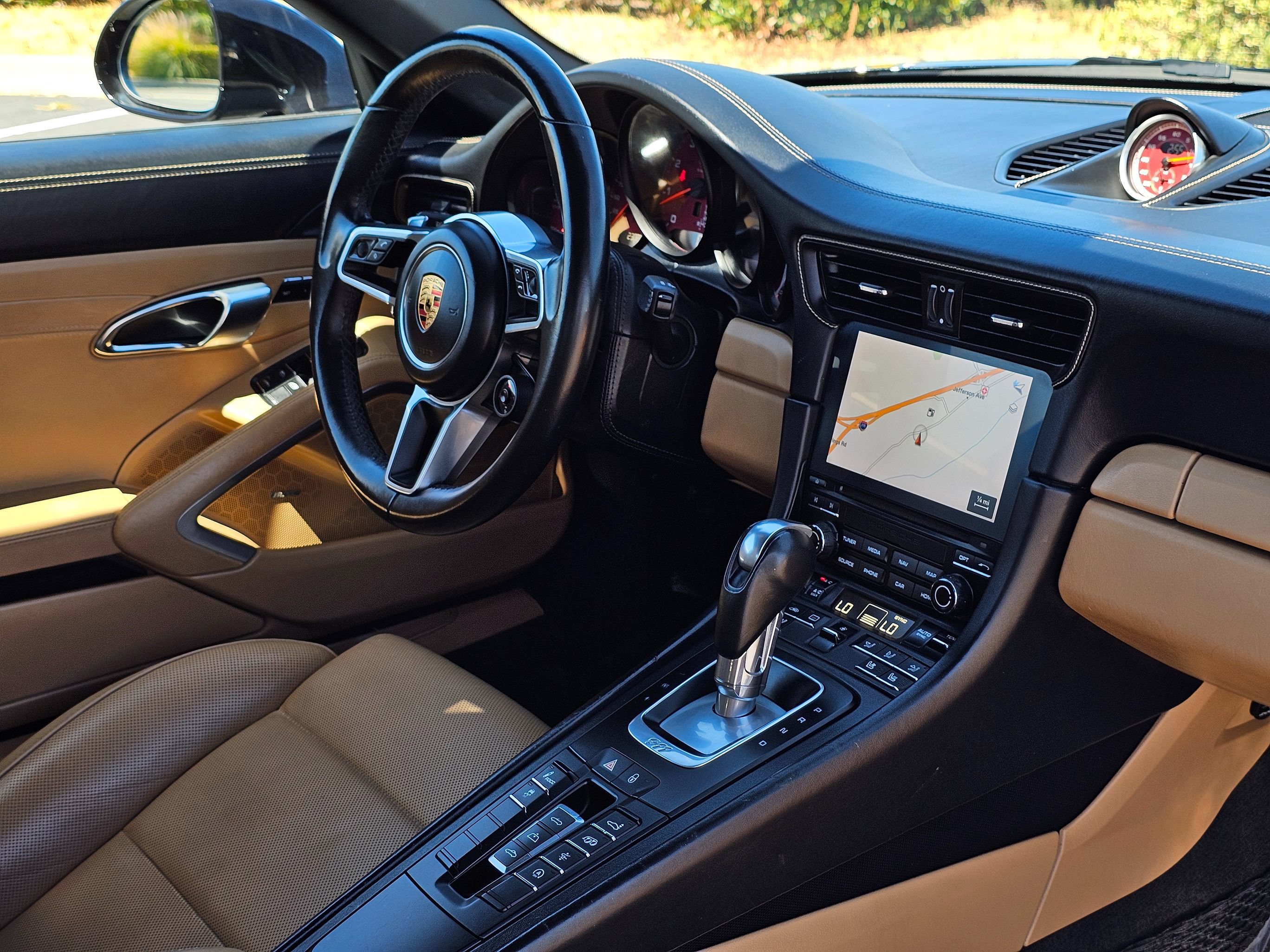 Used 2018 Porsche 911 Carrera S RWD image 43
