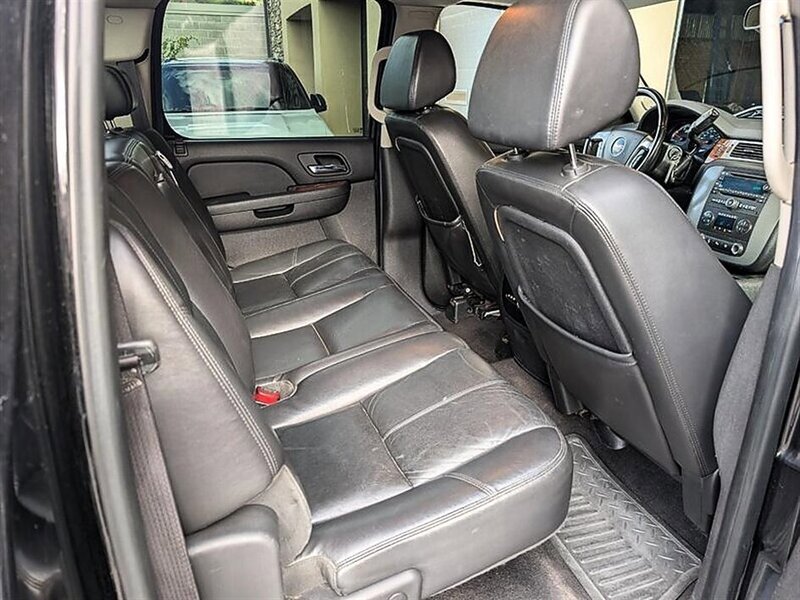 Used 2008 GMC Sierra 2500 SLT AWD/4WD image 28
