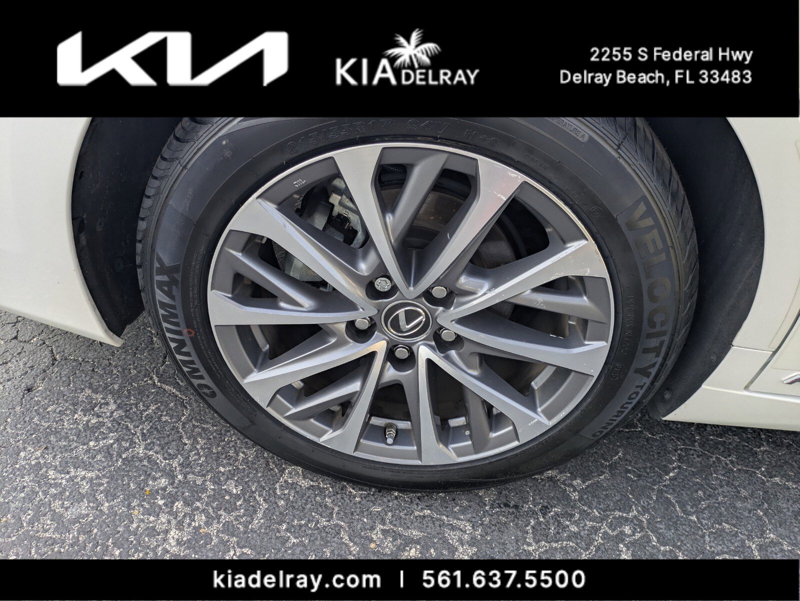 Used 2022 Lexus ES 300h image 18